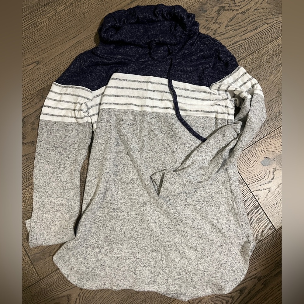 Market Spruce sweater